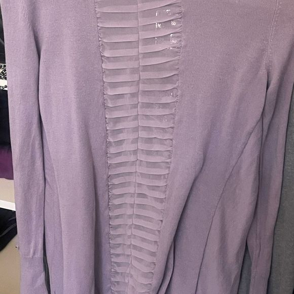 Jennifer Lopez sweater - Picture 6 of 6